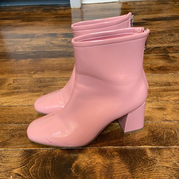 Barbie pink pleather booties! Size 7 - Picture 1 of 7
